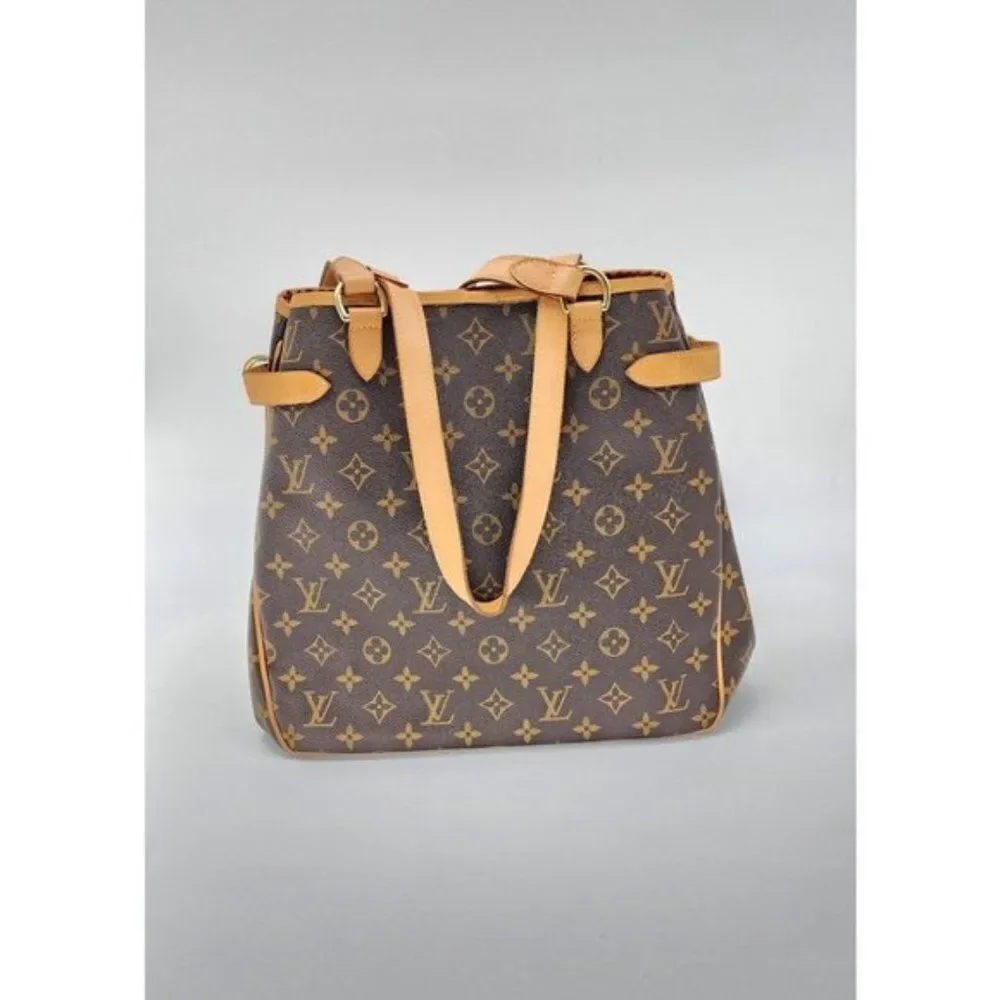 Louis Vuitton MM Tote Batignolles Vertical Monogram Canvas In Good Condition